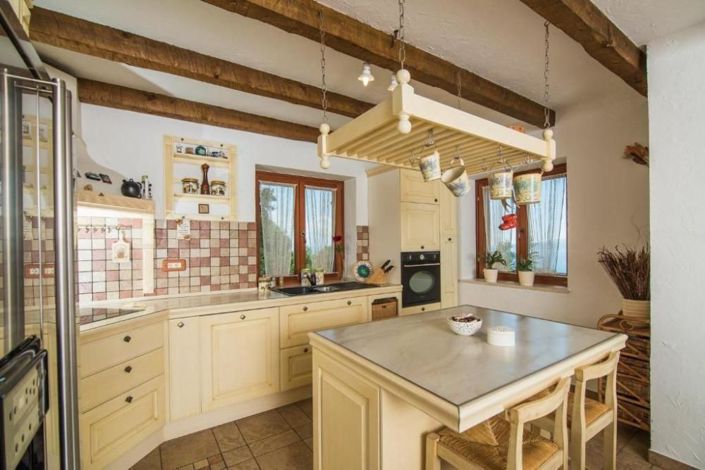 Image No.21-3 Bed Property for sale