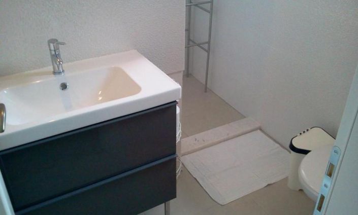 Image No.11-8 Bed Property for sale