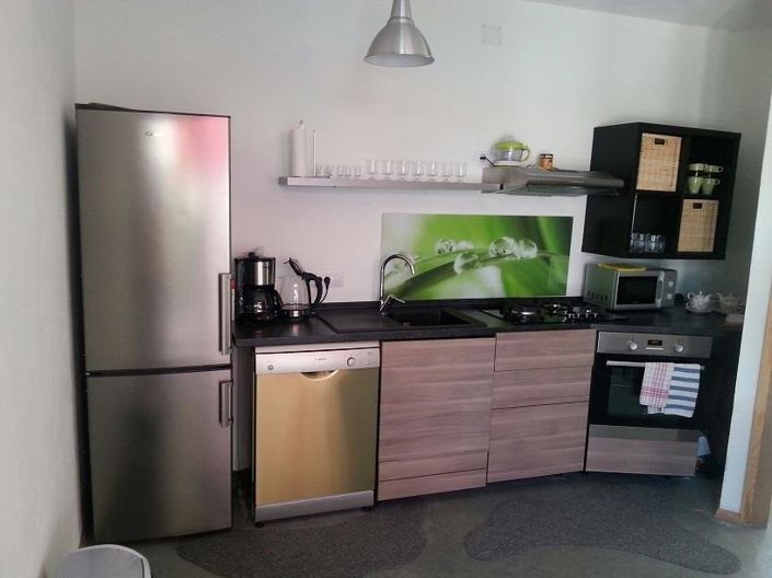 Image No.8-8 Bed Property for sale