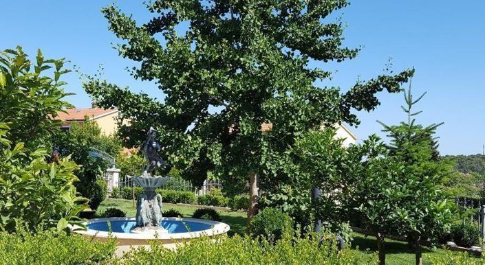 Image No.5-4 Bed Property for sale