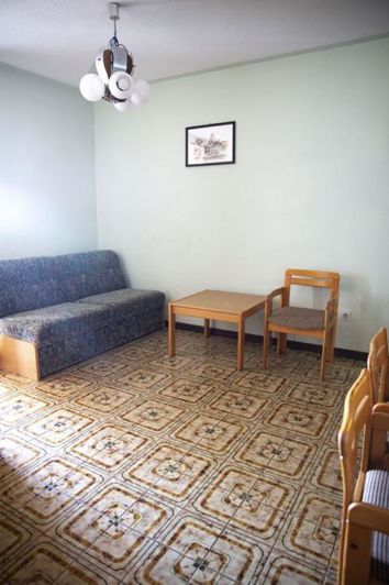 Image No.25-11 Bed Property for sale