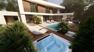 1 - Porec, Property