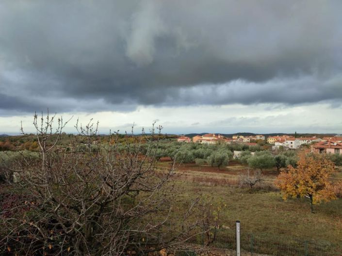 Image No.20-6 Bed Property for sale