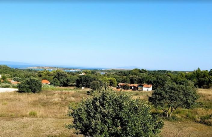 Image No.23-4 Bed Property for sale