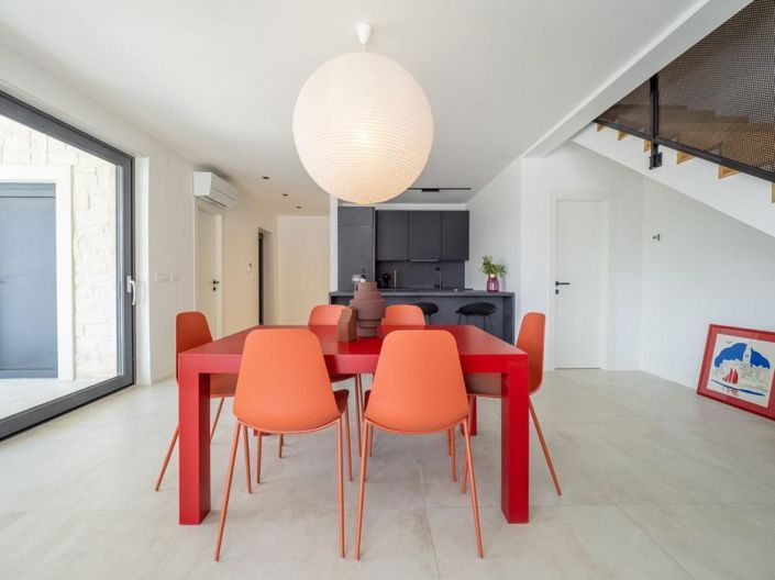 Image No.15-3 Bed Property for sale