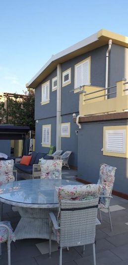 Image No.15-6 Bed Property for sale