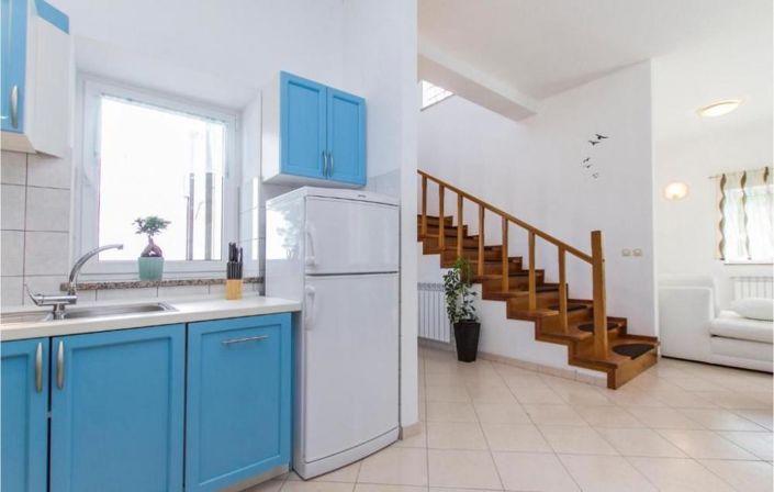 Image No.18-4 Bed Property for sale