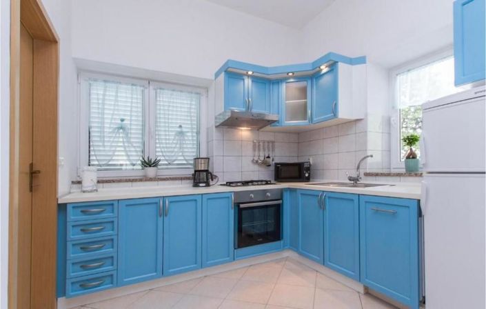 Image No.19-4 Bed Property for sale