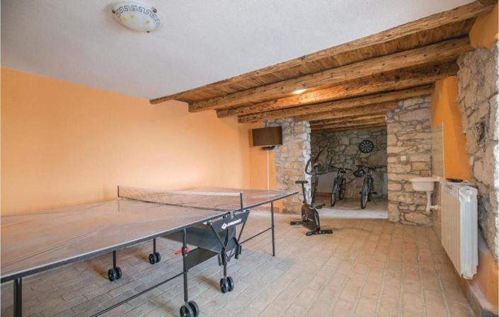 Image No.21-4 Bed Property for sale