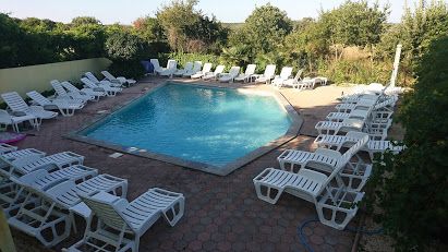 Image No.4-19 Bed Property for sale