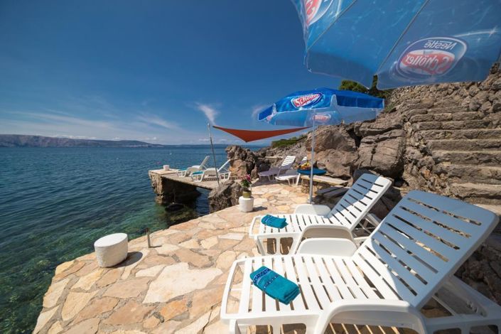 Image No.2-9 Bed Property for sale