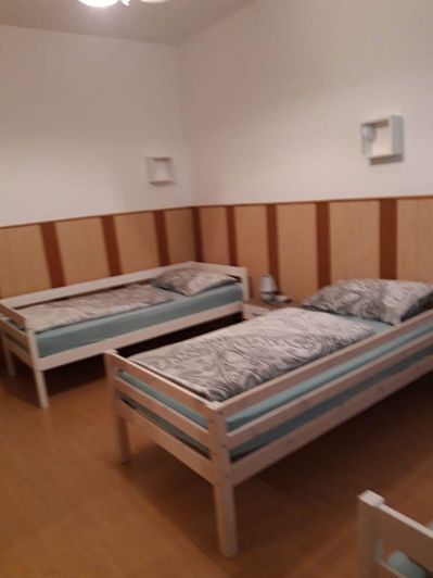 Image No.16-18 Bed Property for sale