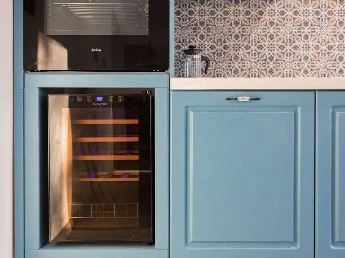 Image No.14-4 Bed Property for sale