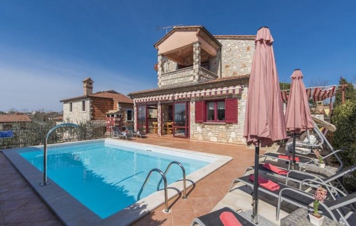 Image No.3-3 Bed Property for sale