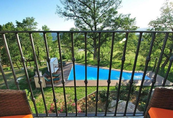 Image No.23-4 Bed Property for sale