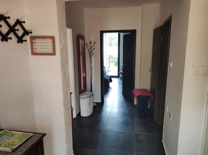 Image No.23-4 Bed Property for sale