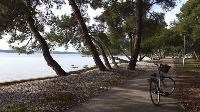 Image No.25-4 Bed Property for sale