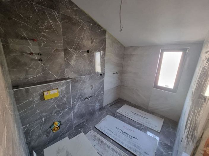 Image No.7-4 Bed Property for sale