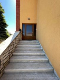 47023-256598