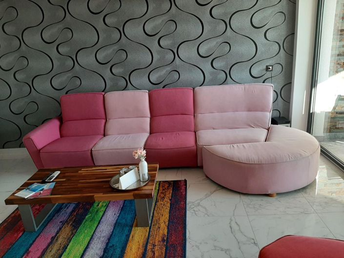 Image No.18-8 Bed Property for sale