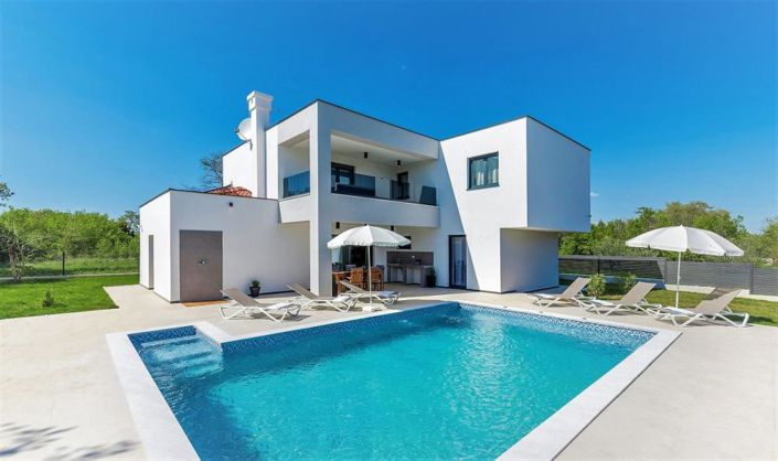 Image No.1-3 Bed Property for sale