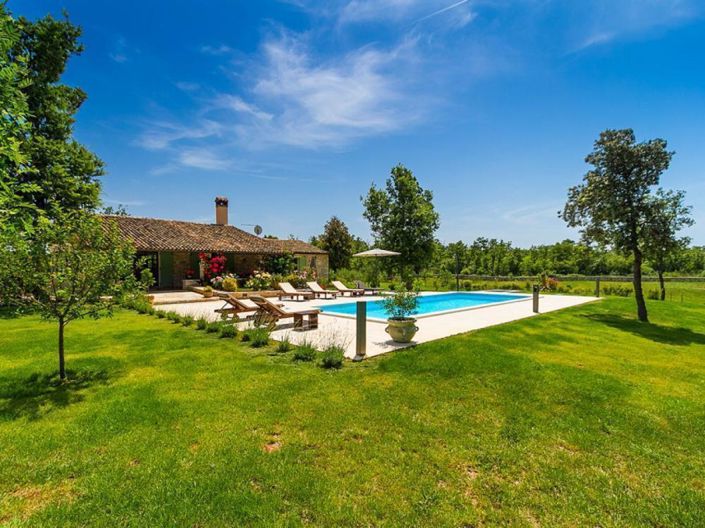 Image No.7-3 Bed Property for sale