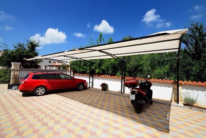 Image No.9-10 Bed Property for sale