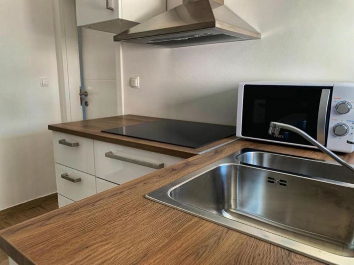 Image No.13-5 Bed Property for sale