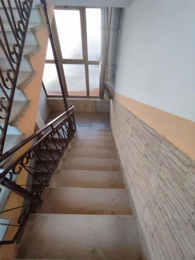 Image No.4-12 Bed Property for sale