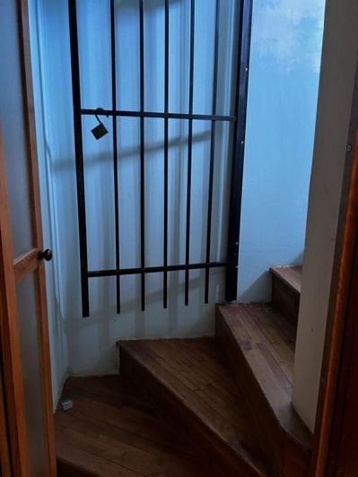 Image No.11-13 Bed Property for sale