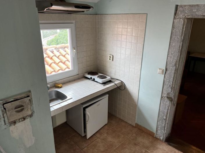 Image No.17-13 Bed Property for sale