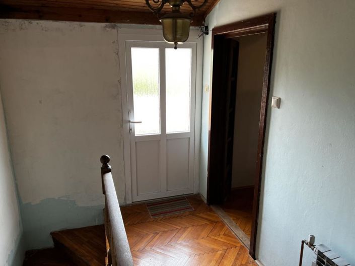 Image No.25-13 Bed Property for sale