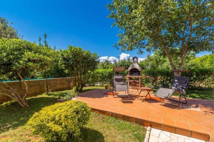 Image No.7-9 Bed Property for sale