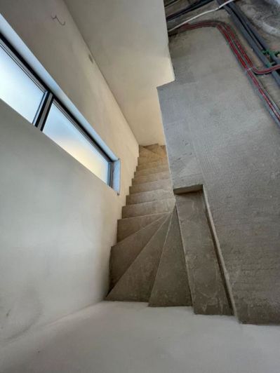 Image No.13-3 Bed Property for sale