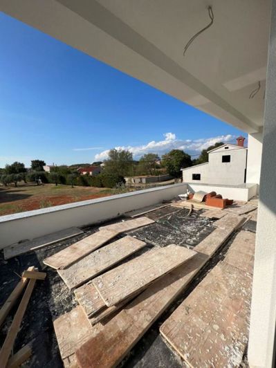 Image No.19-3 Bed Property for sale