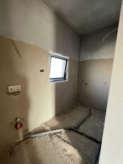 Image No.21-3 Bed Property for sale