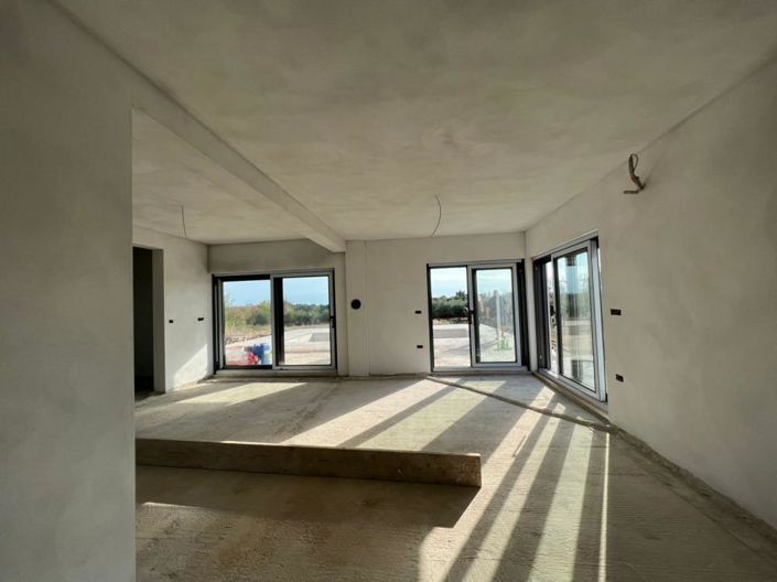 Image No.7-3 Bed Property for sale