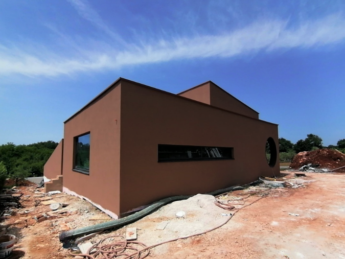 Image No.10-3 Bed Property for sale