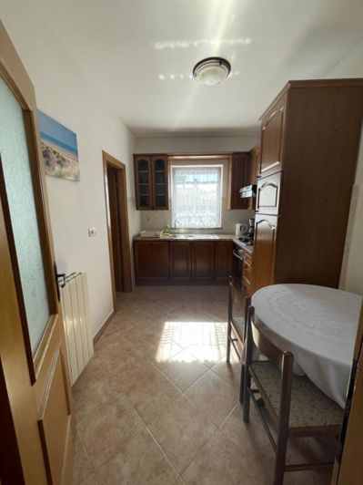 Image No.15-5 Bed Property for sale