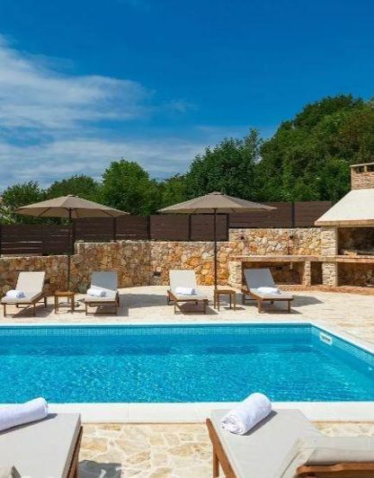 Image No.5-4 Bed Property for sale