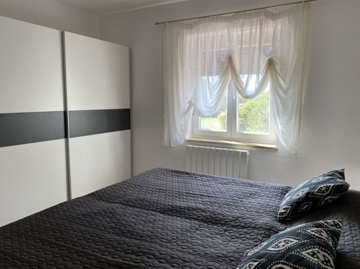 Image No.21-10 Bed Property for sale