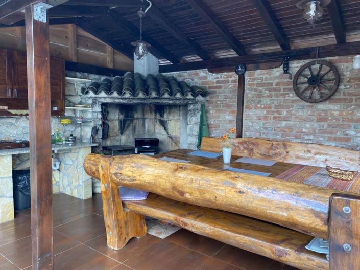 Image No.6-10 Bed Property for sale