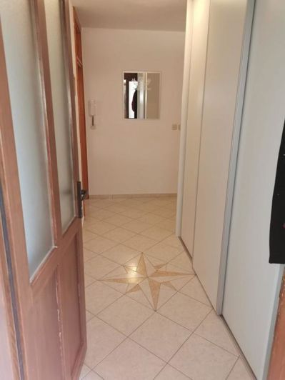 Image No.16-7 Bed Property for sale