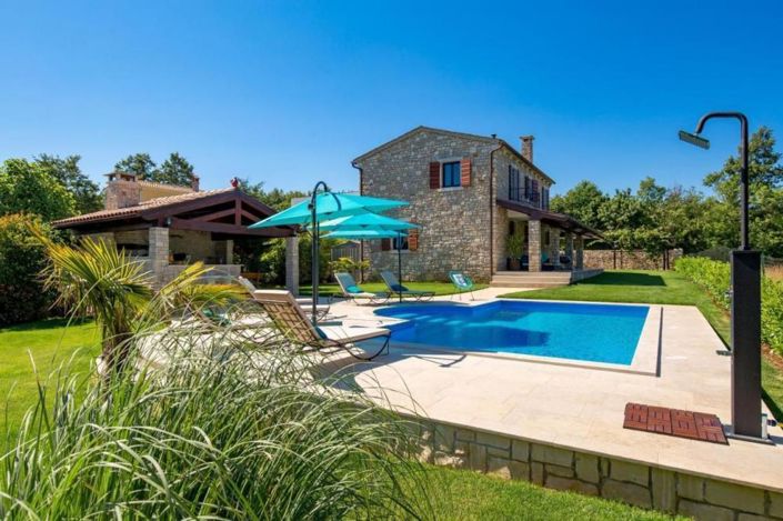 Image No.5-3 Bed Property for sale