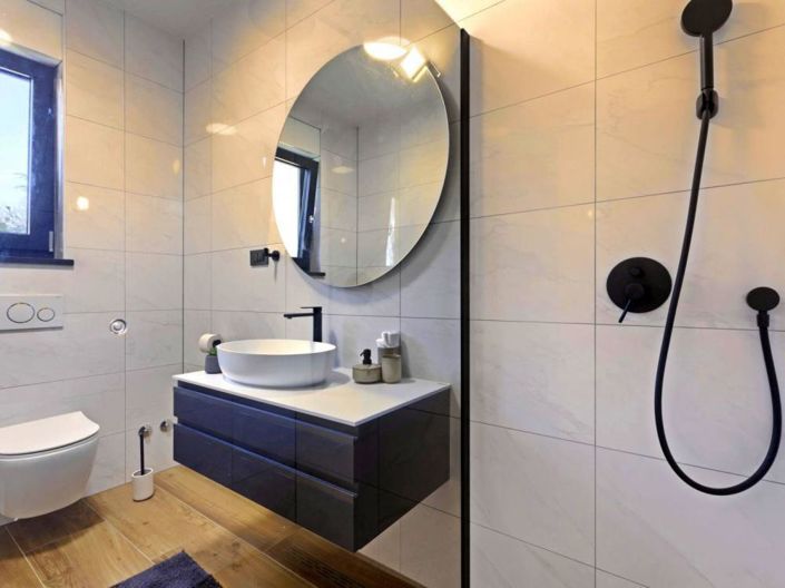 Image No.13-4 Bed Property for sale