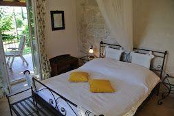 Image No.12-9 Bed Property for sale