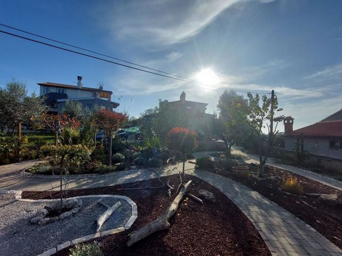 Image No.15-4 Bed Property for sale