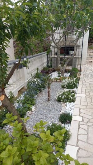 Image No.7-5 Bed Property for sale