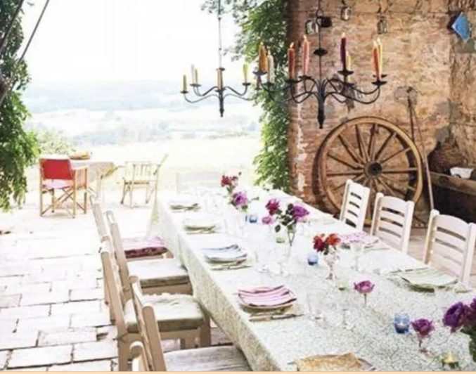 Image No.21-13 Bed Property for sale