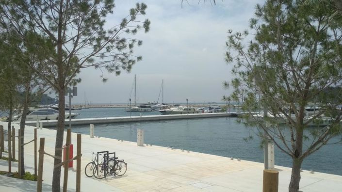 Image No.16-2 Bed Property for sale